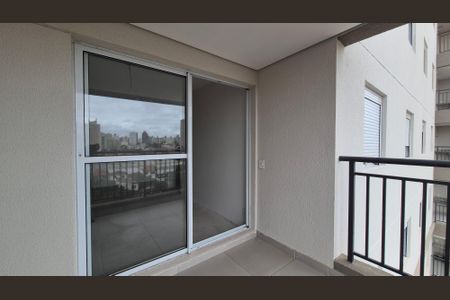 Apartamento à venda com 68m², 2 quartos e 1 vaga Apartamento à venda com 68m², 2 quartos e 1 vagaVaranda