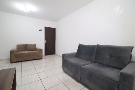 Sala de apartamento para alugar com 2 quartos, 54m² em Jardim Santo André, Santo André