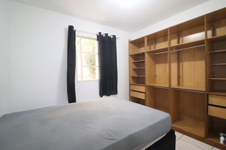 Quarto 1 de apartamento para alugar com 2 quartos, 54m² em Jardim Santo André, Santo André