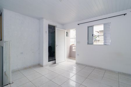 Sala de casa para alugar com 2 quartos, 70m² em Jardim Nadir, São Paulo