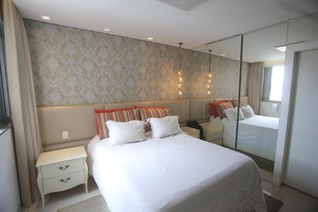 Apartamento à venda com 128m², 4 quartos e 3 vagasSuíte 2