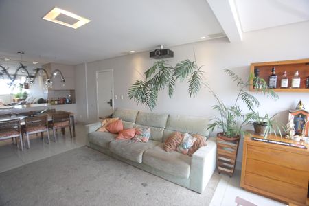Sala de apartamento à venda com 4 quartos, 128m² em Alto Caiçaras, Belo Horizonte