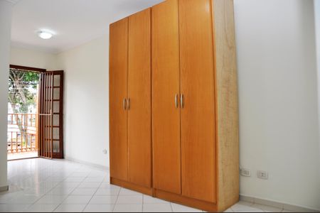 Casa à venda com 168m², 4 quartos e 4 vagas Casa à venda com 168m², 4 quartos e 4 vagasSuíte