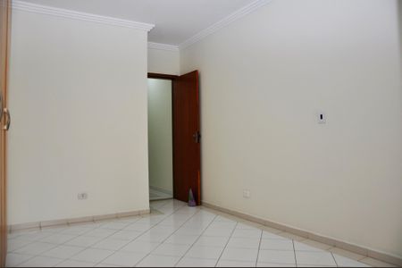 Casa à venda com 168m², 4 quartos e 4 vagas Casa à venda com 168m², 4 quartos e 4 vagasSuíte