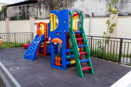 Apartamento para alugar com 32m², 2 quartos e 1 vagaÁrea comum - Playground