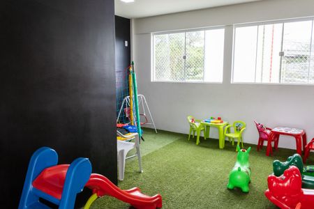 Apartamento para alugar com 32m², 2 quartos e 1 vagaÁrea comum