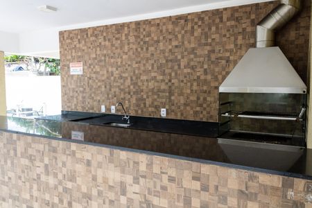 Apartamento para alugar com 32m², 2 quartos e 1 vagaÁrea comum - Churrasqueira