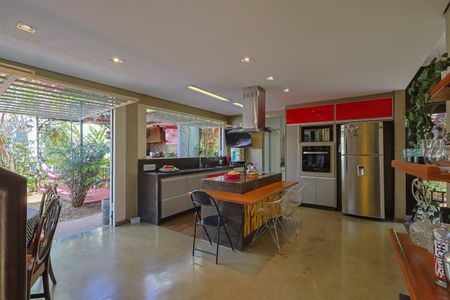 Casa à venda com 200m², 3 quartos e 2 vagasCozinha