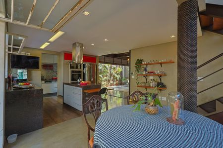 Casa à venda com 200m², 3 quartos e 2 vagasCozinha