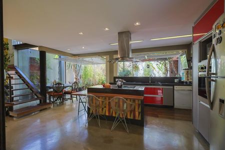 Casa à venda com 200m², 3 quartos e 2 vagasCozinha