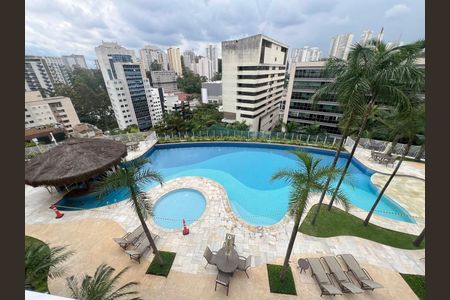 Apartamento à venda com 261m², 4 quartos e 4 vagas