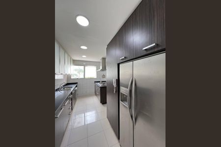 Apartamento à venda com 261m², 4 quartos e 4 vagas