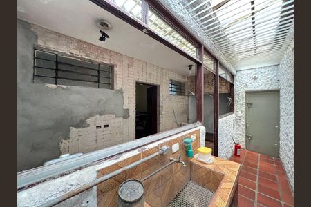 Casa à venda com 726m², 4 quartos e 8 vagas