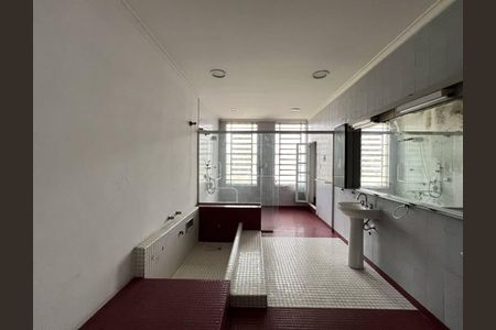 Casa à venda com 726m², 4 quartos e 8 vagas