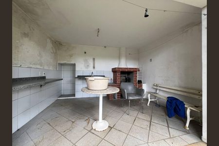 Casa à venda com 726m², 4 quartos e 8 vagas