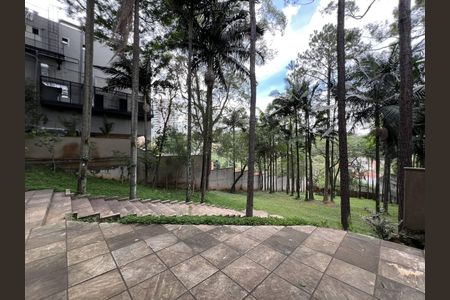 Casa à venda com 726m², 4 quartos e 8 vagas