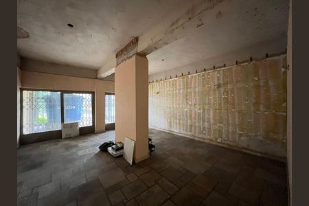 Casa à venda com 726m², 4 quartos e 8 vagas