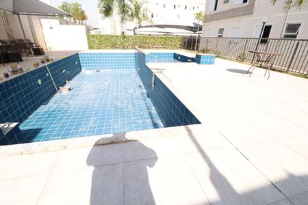 Apartamento para alugar com 49m², 2 quartos e 1 vagaÁrea comum - Piscina
