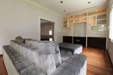 Casa à venda com 4 quartos, 650m² em Super Quadra Morumbi, São Paulo