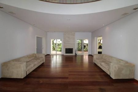 Casa à venda com 4 quartos, 650m² em Super Quadra Morumbi, São Paulo