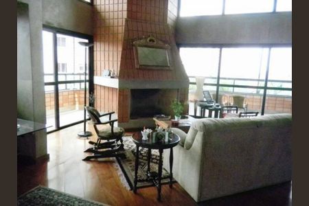 Apartamento à venda com 4 quartos, 300m² em Parque do Morumbi, São Paulo
