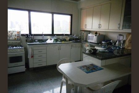 Apartamento à venda com 300m², 4 quartos e sem vaga