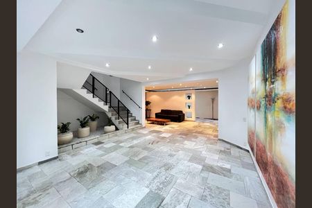 Apartamento à venda com 156m², 3 quartos e 3 vagas