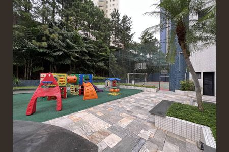 Apartamento à venda com 156m², 3 quartos e 3 vagas