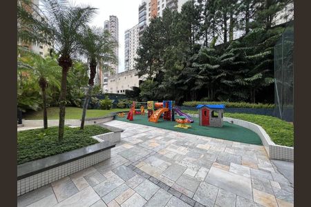 Apartamento à venda com 156m², 3 quartos e 3 vagas