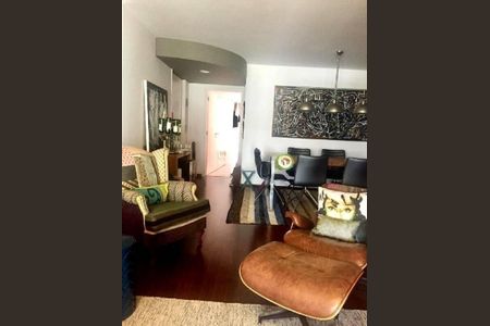 Apartamento à venda com 136m², 3 quartos e sem vaga