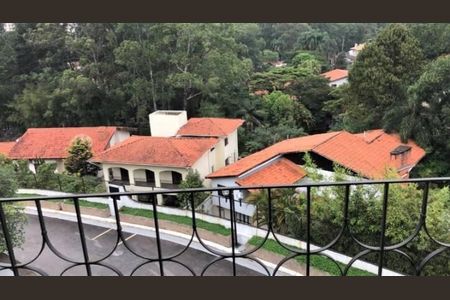 Casa à venda com 3 quartos, 496m² em Jardim Marajoara, São Paulo
