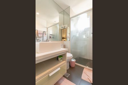 Apartamento para alugar com 47m², 1 quarto e 1 vaga Apartamento para alugar com 47m², 1 quarto e 1 vagaBanheiro da Suíte