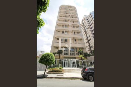 Apartamento para alugar com 47m², 1 quarto e 1 vaga Apartamento para alugar com 47m², 1 quarto e 1 vagaFachada