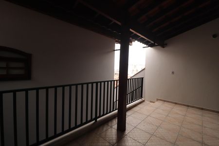 Casa à venda com 212m², 3 quartos e 2 vagas Casa à venda com 212m², 3 quartos e 2 vagasÁrea gourmet