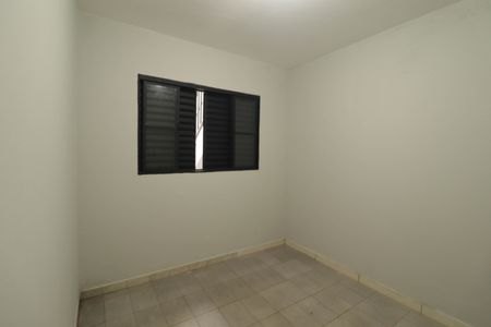 Casa à venda com 212m², 3 quartos e 2 vagas Casa à venda com 212m², 3 quartos e 2 vagasEdícula