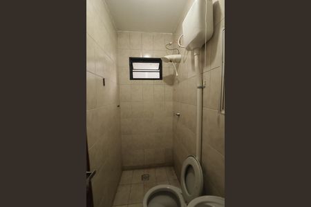 Casa à venda com 212m², 3 quartos e 2 vagas Casa à venda com 212m², 3 quartos e 2 vagasEdícula