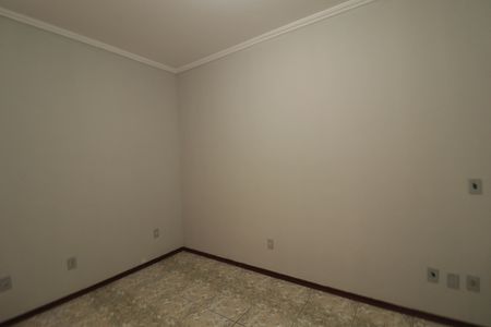 Casa à venda com 212m², 3 quartos e 2 vagas Casa à venda com 212m², 3 quartos e 2 vagasSala