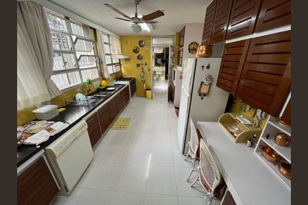 Apartamento à venda com 330m², 3 quartos e 5 vagas