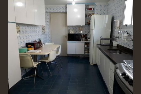 Apartamento à venda com 3 quartos, 130m² em Paraíso, São Paulo