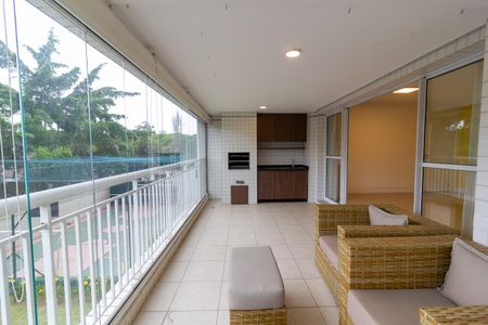 Varanda de apartamento à venda com 3 quartos, 136m² em Jurubatuba, São Paulo