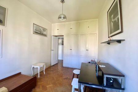 Apartamento à venda com 135m², 2 quartos e 2 vagas Apartamento à venda com 135m², 2 quartos e 2 vagasQuarto 1