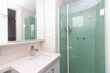 Apartamento à venda com 56m², 2 quartos e 1 vaga Apartamento à venda com 56m², 2 quartos e 1 vagaBanheiro da Suíte