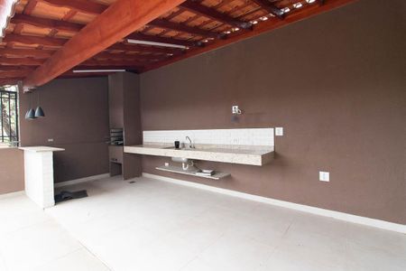 Apartamento à venda com 56m², 2 quartos e 1 vaga Apartamento à venda com 56m², 2 quartos e 1 vagaÁrea comum - Churrasqueira