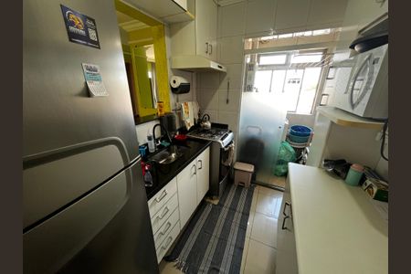 Apartamento à venda com 54m², 2 quartos e 1 vaga Apartamento à venda com 54m², 2 quartos e 1 vagaCozinha