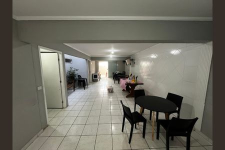 Apartamento à venda com 54m², 2 quartos e 1 vaga Apartamento à venda com 54m², 2 quartos e 1 vagaÁrea comum - Salão de festas