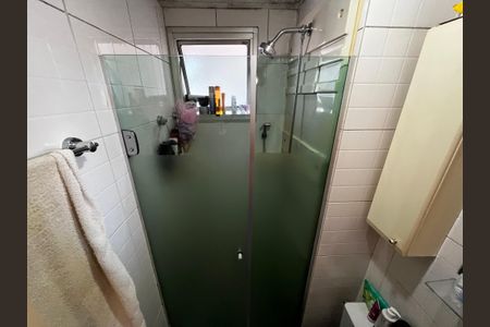 Apartamento à venda com 54m², 2 quartos e 1 vaga Apartamento à venda com 54m², 2 quartos e 1 vagaBanheiro