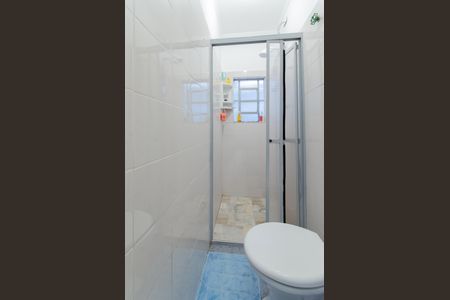 Casa à venda com 235m², 6 quartos e 2 vagas Casa à venda com 235m², 6 quartos e 2 vagasBanheiro Casa 2