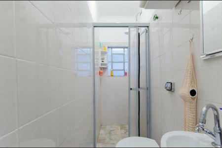 Casa à venda com 235m², 6 quartos e 2 vagas Casa à venda com 235m², 6 quartos e 2 vagasBanheiro Casa 2