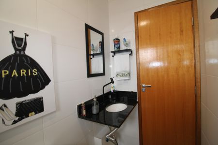 Apartamento à venda com 46m², 2 quartos e 1 vagaBanheiro