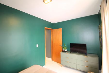 Apartamento à venda com 46m², 2 quartos e 1 vagaQuarto 2